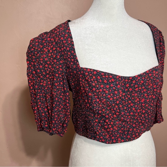 ZARA Red Floral Cropped Peasant Top Puff Sleeve Sweetheart Neck Blouse Large - Picture 5 of 8